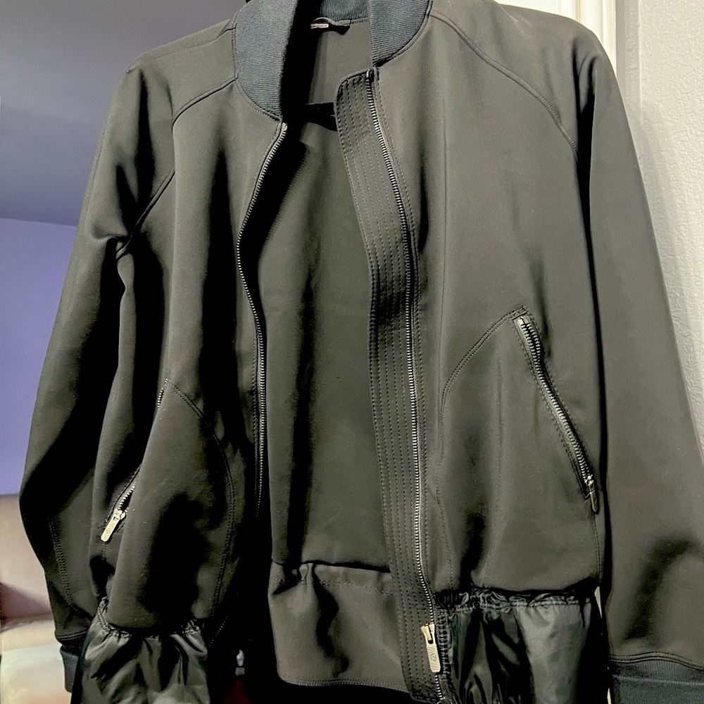 Bomber jacket